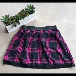 Pink and black plaid skirt